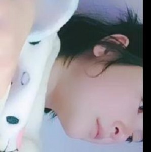 神器快手阳光小甜甜最新合集1V410M，后花园自拍