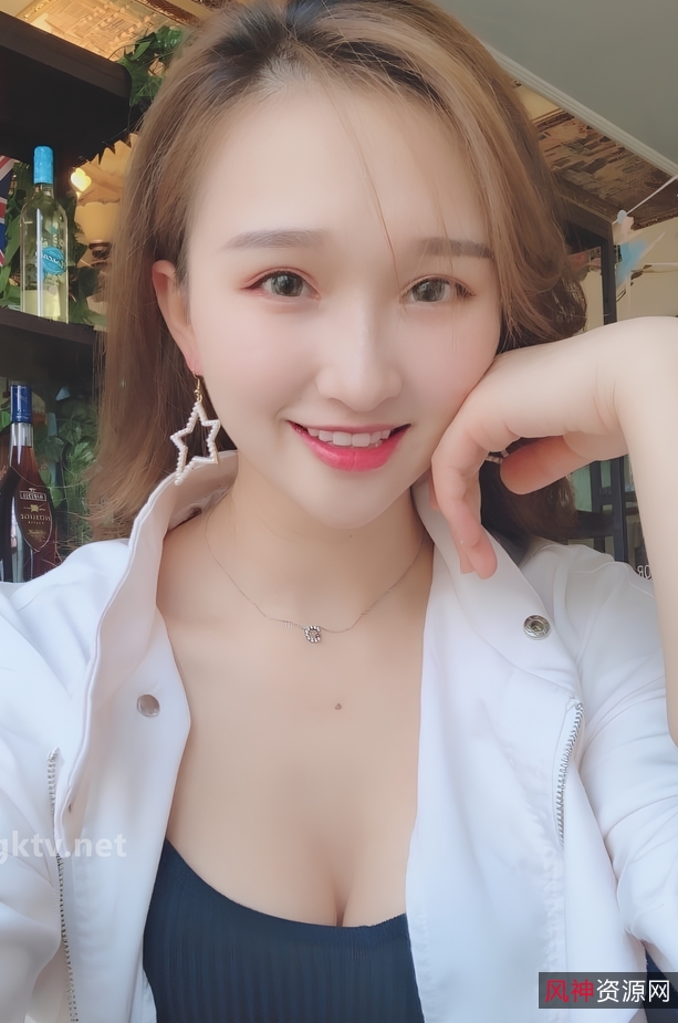 重磅泄密长沙舞蹈老师宋思嘉互动派对合集1V+6三人游872M，百度盘解压观看