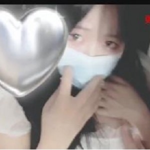 特写合集+福利姬+不带手套+馒头特写+11V3.8G+今年最美包包特写，介意者慎拍