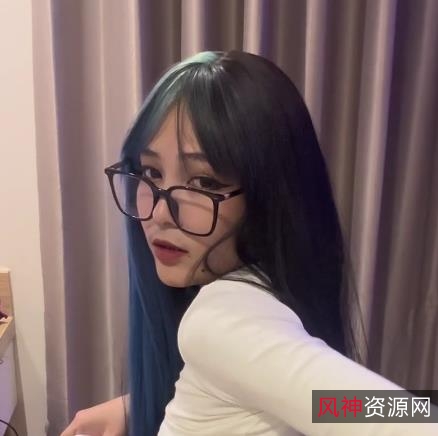 刺青女神Nami最新合集3V921M，自拍解压教程，注意事项