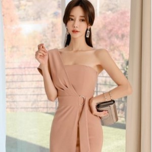 主播平台梦菲桐香完美合集20V50G，万人迷直播秀