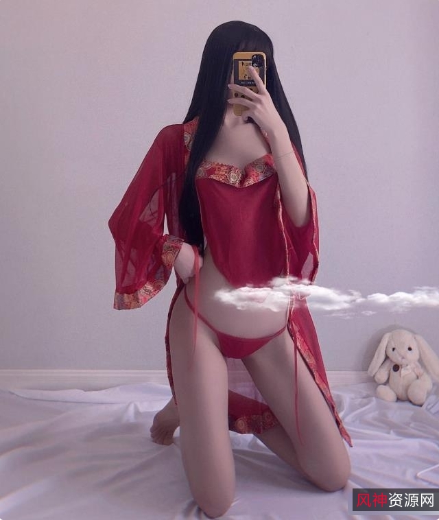 网红合集初见清纯风百部大合集100V50G，元气满满自拍与COS