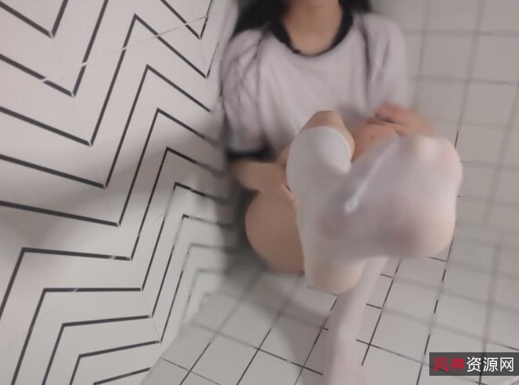 某推粉嫩浮力姬视频合集22部8G火爆