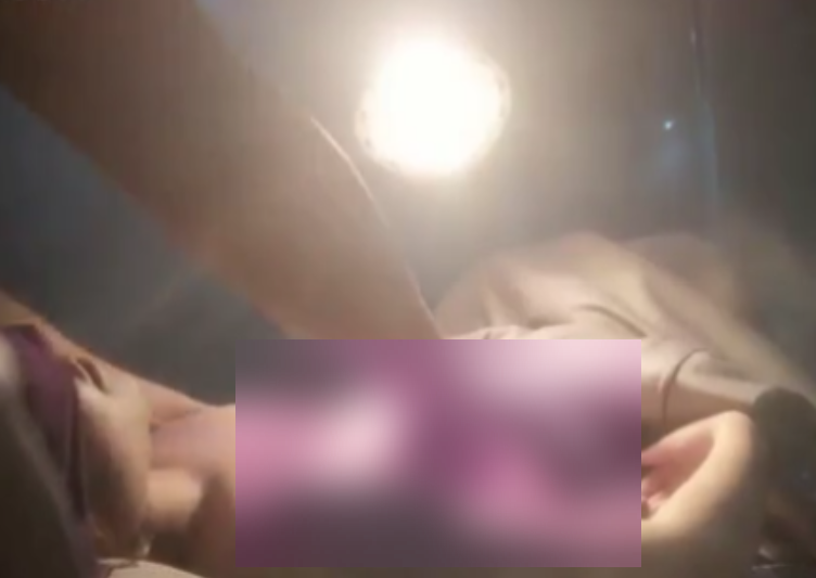 抖音小姨子按摩系列126V14G火辣合集