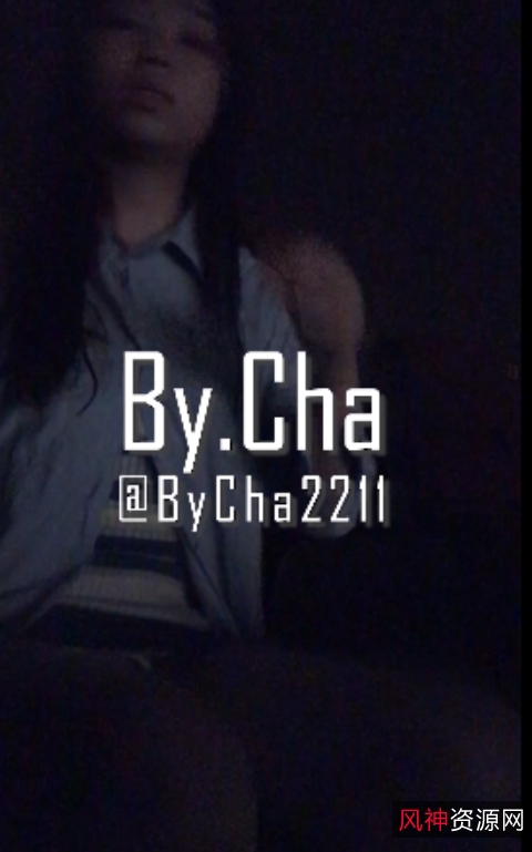 ed2k查小理户外勾引路人合集30部30.4G，喘息逗趣身材惹火