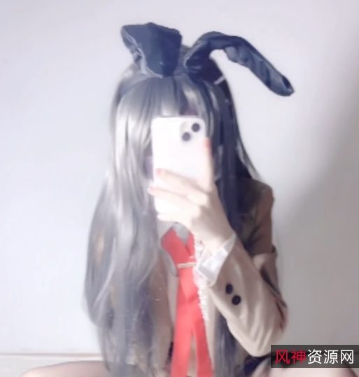 百度ED2K小灵酱拍摄视频13V3.8g清纯下流装骑坐湿漉漉奈酱原档已验货无水印