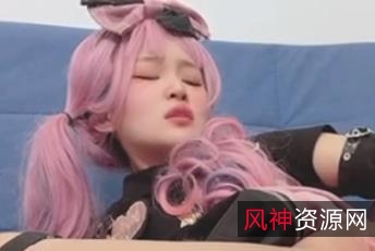 内部网红美女喷泉大合集1V675M，身材极佳，资源稀缺