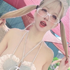 百度盘超美女神冲田凜花付费订阅大罩杯作品视频合集3套148p1.26G