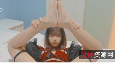 斗鱼人气女主播小余COS反差有尺度合集4v575M