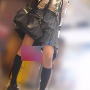 CD视频160浓妆JK妹2部1.9GBD·D感觉蹲姿