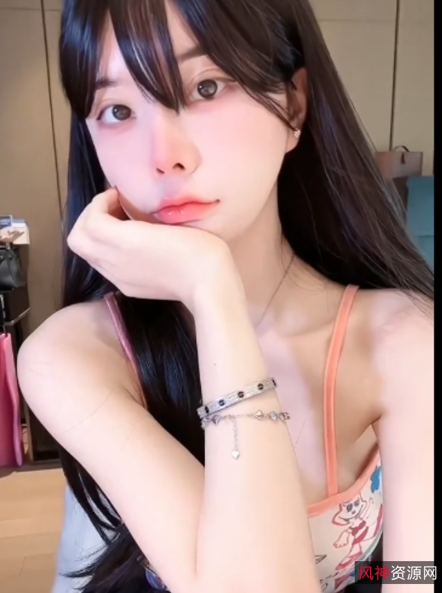 抖音热舞小辣椒卡点摇合集670V5.56G超顶