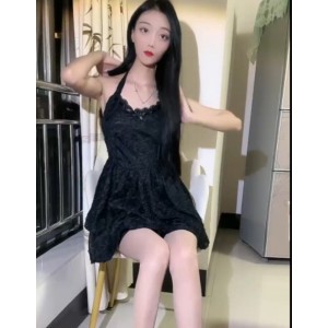 抖音老王挑鞋天花板私定视频3部338M太会玩