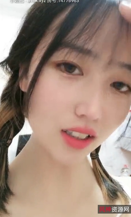 大四小学妹推特自拍20部1.95G绝密展示