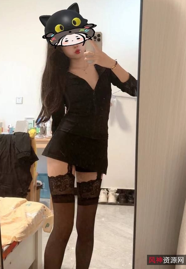 抖音小野猫反差婊合集88V14.8G太会玩了