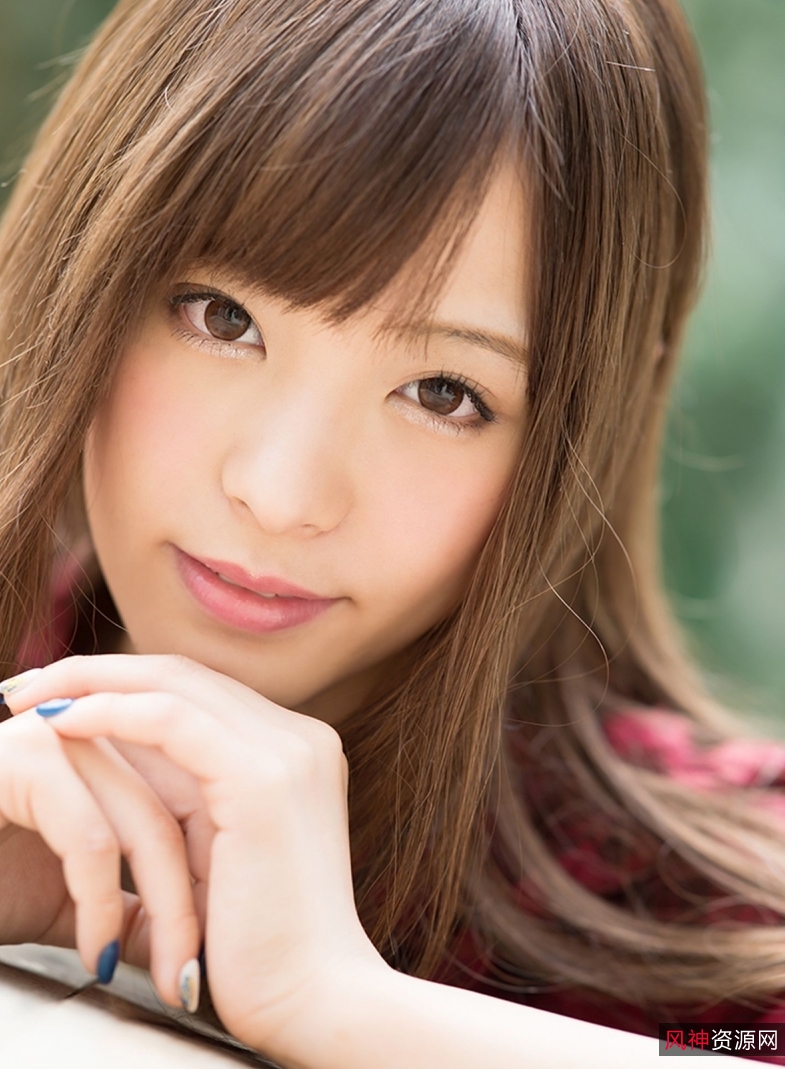 推特合集河北彩花三上悠亚高清图集88部30G太顶了