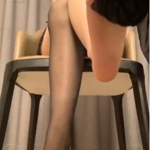 萱萱热舞私录大礼包82部36G太会扭了