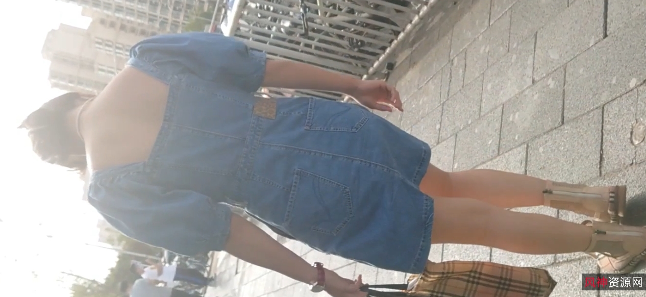 厕拍魔手CD合集59部11.8G劲爆