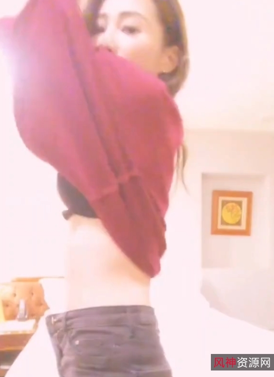 性感funnyg合集48部8.75G网盘