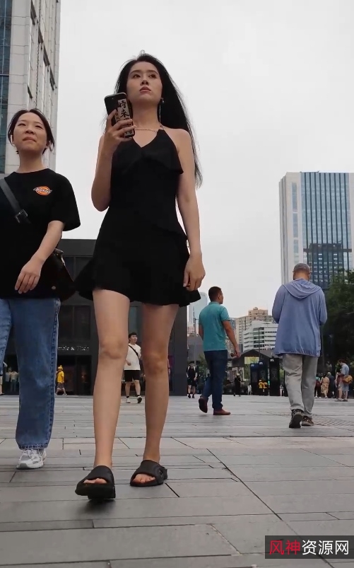 KXCD第九季20V1.27G纯欲小姐姐白又大步行街拍