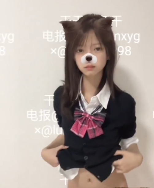 快手猫头菜私人珍藏64部6.6G绝版展示