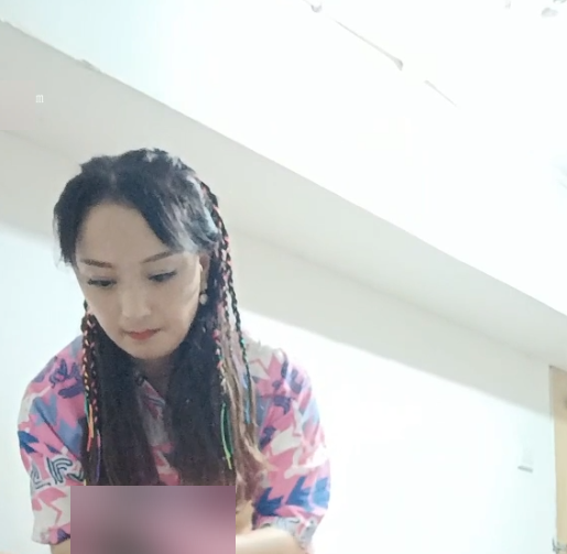 路少推特美少妇3部821M火辣