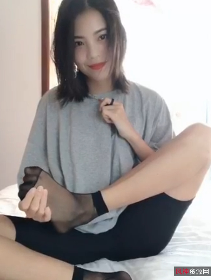 易直播木子丝足吃脚系列绝活401.9MB真会玩