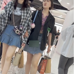 KFC逛街合集热裤靓女50G双姝极致诱惑